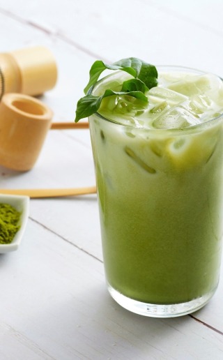 matcha milk tea (4).jpg